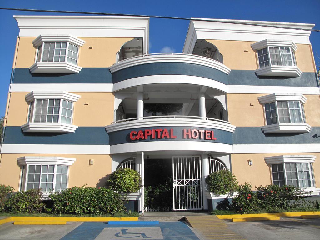 Capital Hotel Garapan Exterior photo